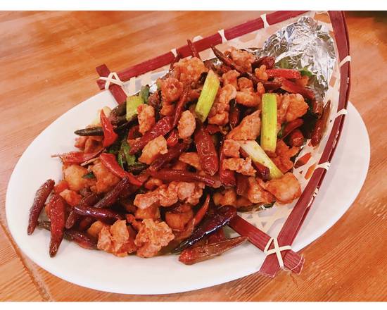 Diced Chicken with Dried Red Pepper 山城辣子鸡